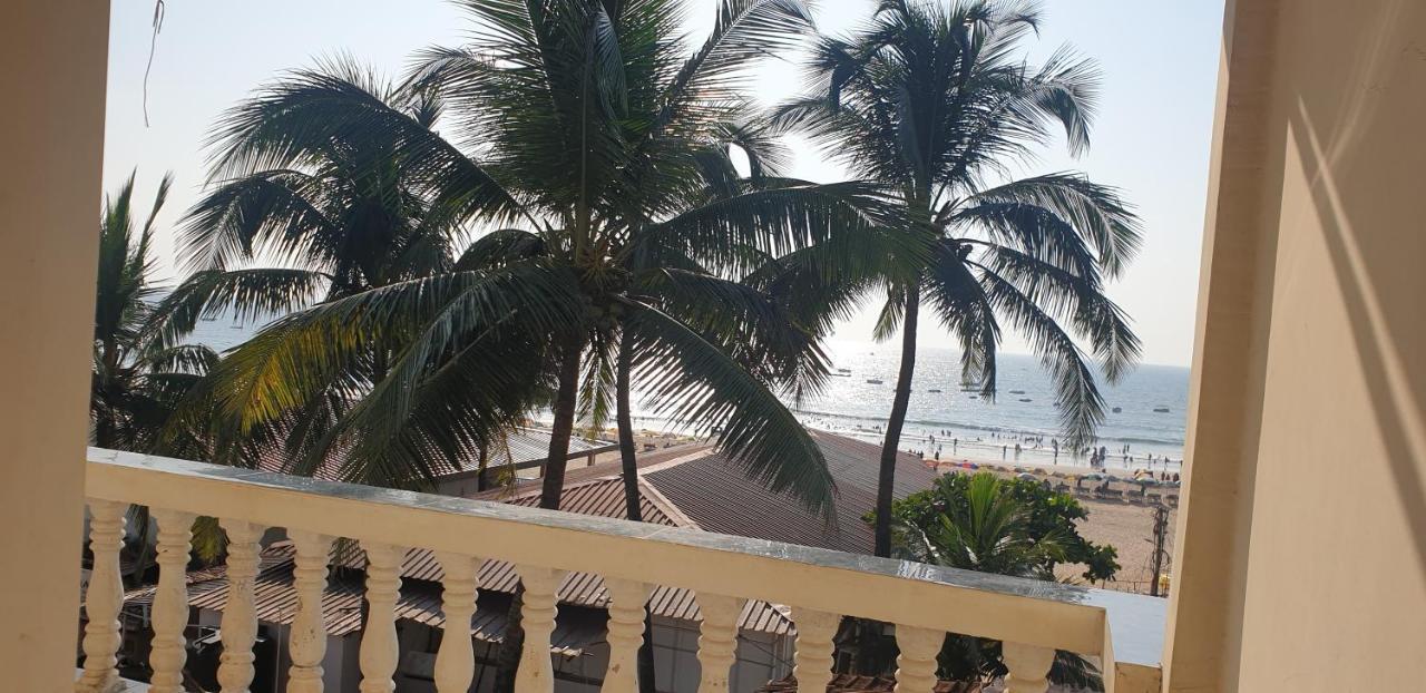 Baga Beach Exotica Hotel ภายนอก รูปภาพ